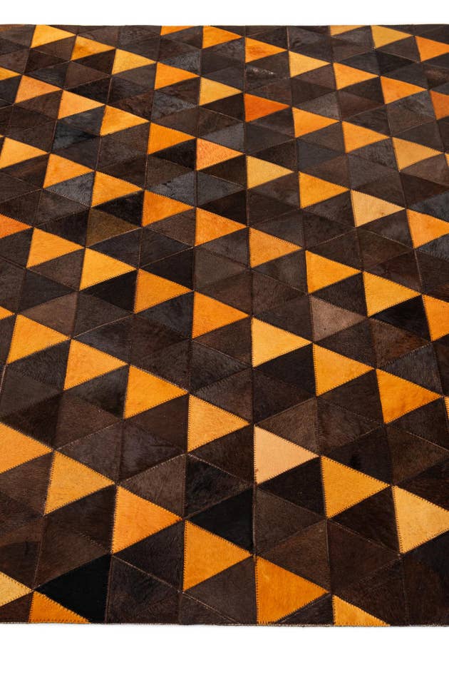 Detail image of 5' 1 x 8' 1 Cowhide - Patchwork Rug
