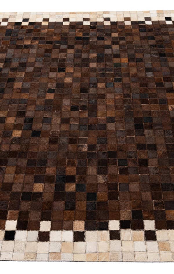 Detail image of 5' 1 x 8' 1 Cowhide - Patchwork Rug