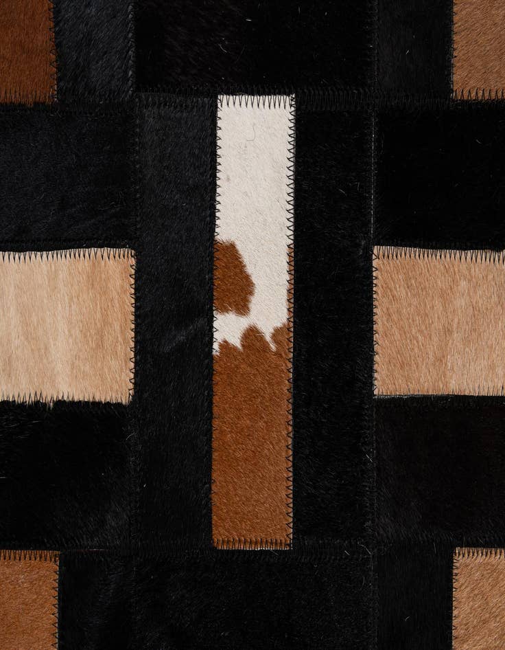 Detail image of 5' 3 x 8' 1 Cowhide - Patchwork Rug