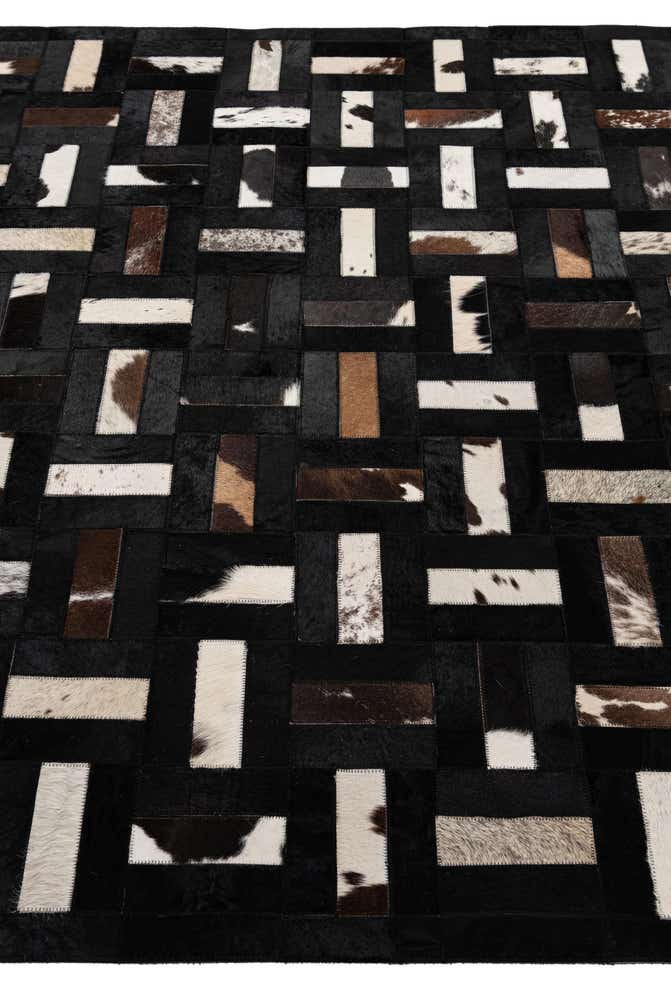 5' 2 x 8' Cowhide - Patchwork Rug