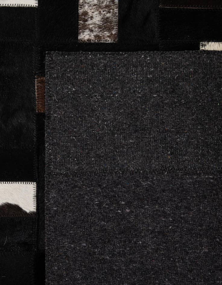 Detail image of 5' 2 x 8' Cowhide - Patchwork Rug