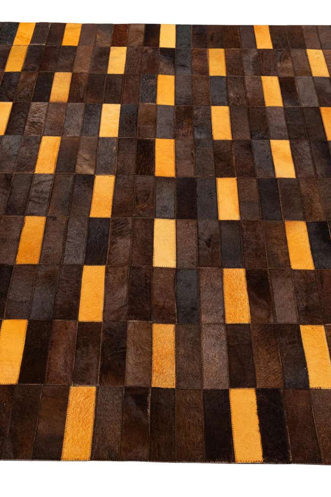 5' 1 x 8' Cowhide - Patchwork Rug