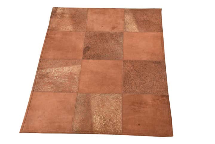 2' 1 x 3' 1 Cowhide Leather Rug