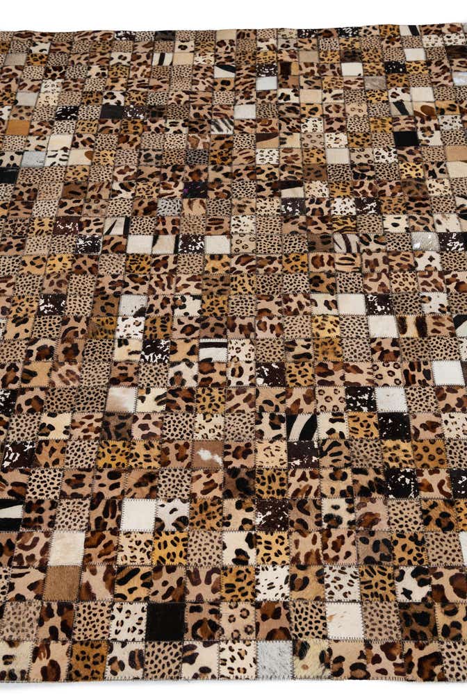 5' 1 x 8' Cowhide Leather Rug