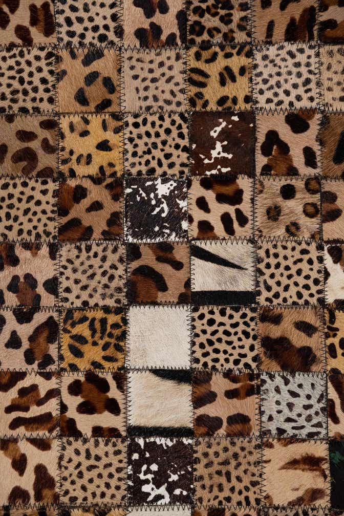5' 1 x 8' Cowhide Leather Rug