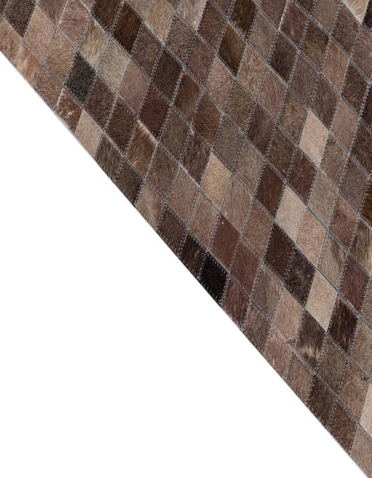 Detail image of 5' x 7' 10 Cowhide Leather Rug