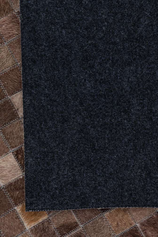 5' x 7' 10 Cowhide Leather Rug