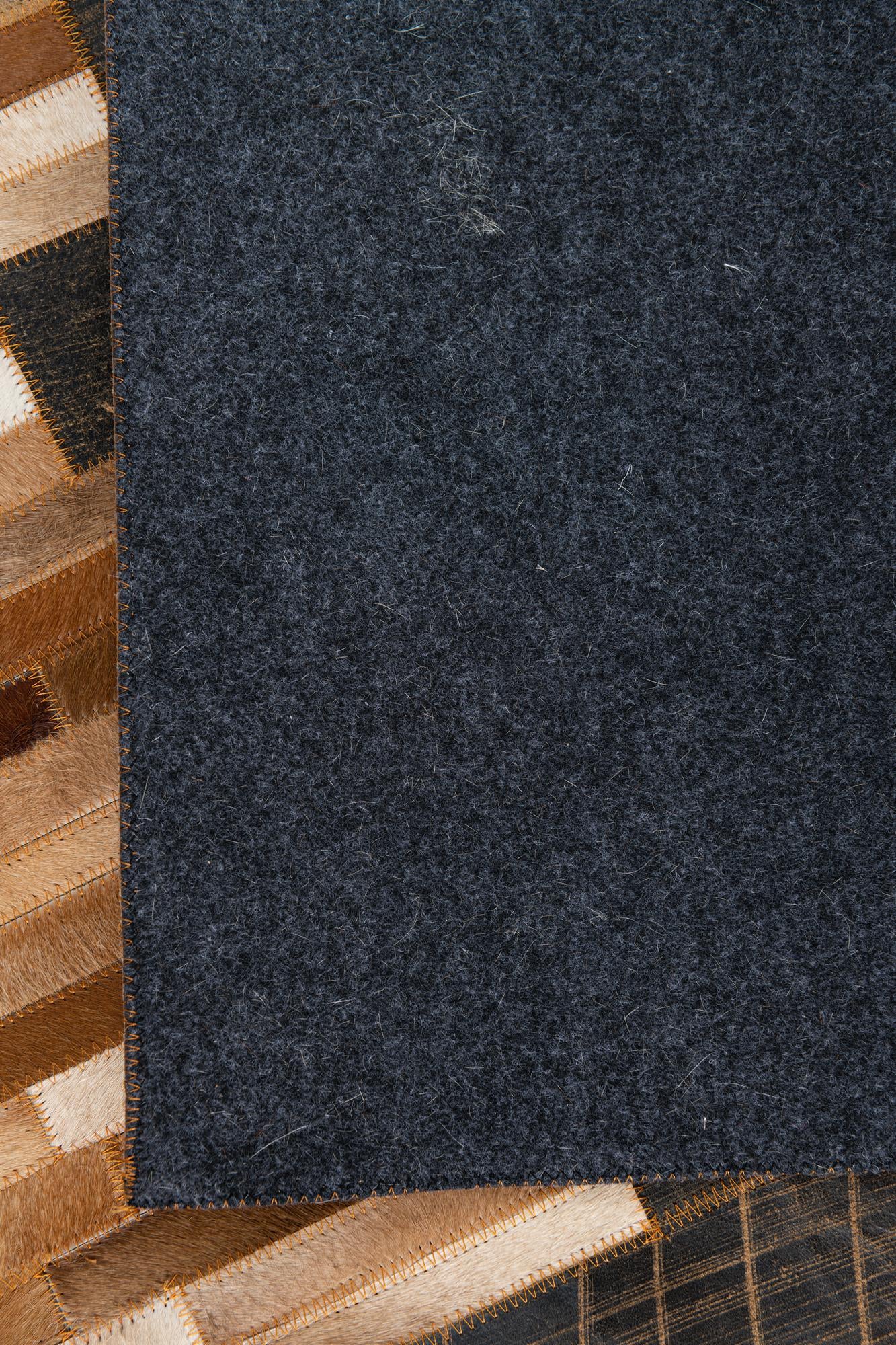 5' x 7' 10 Cowhide Leather Rug