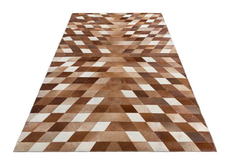 Detail image of 5' x 7' 8 Cowhide Leather Rug