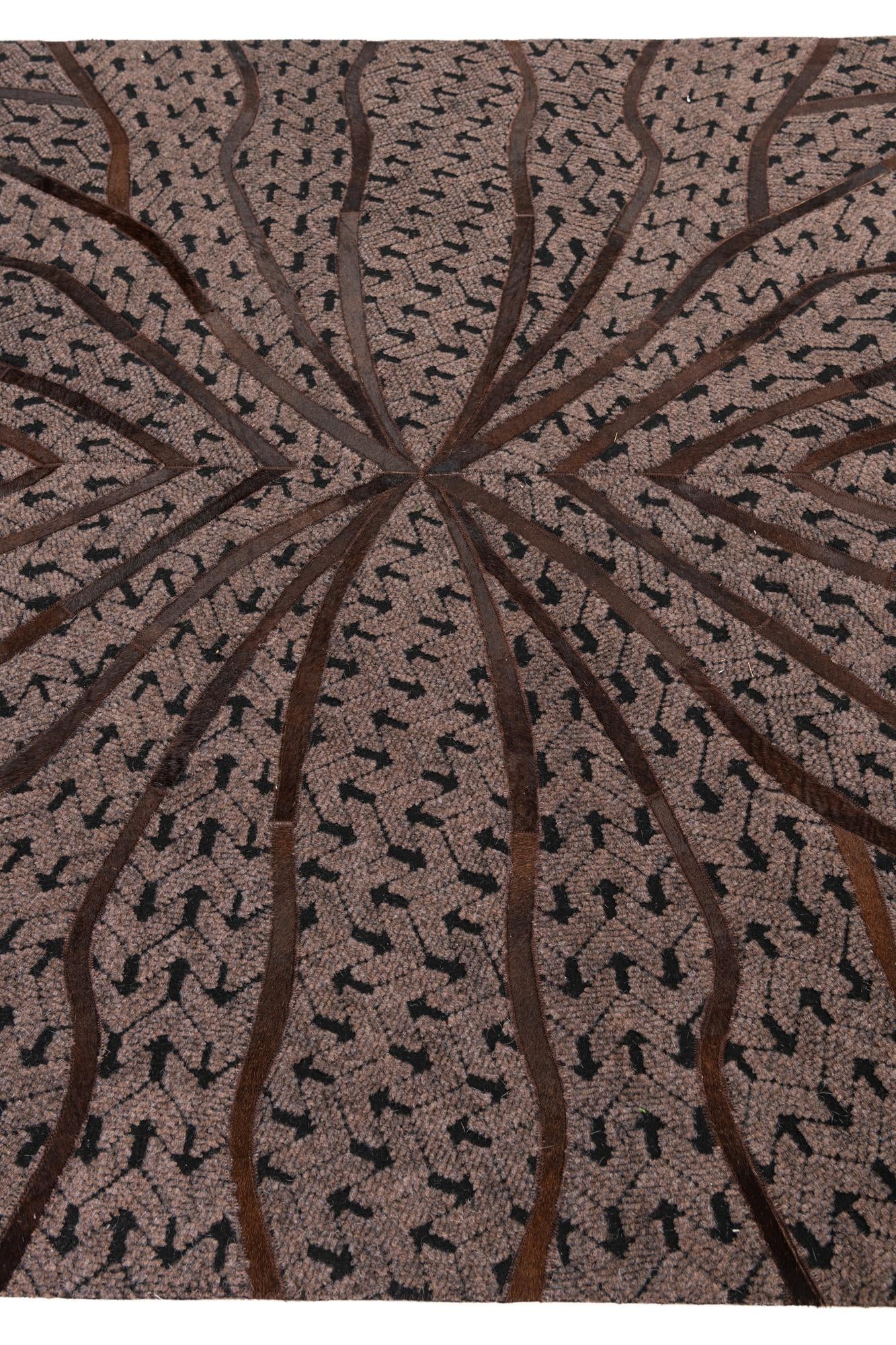 5' 2 x 8' Cowhide Leather Rug