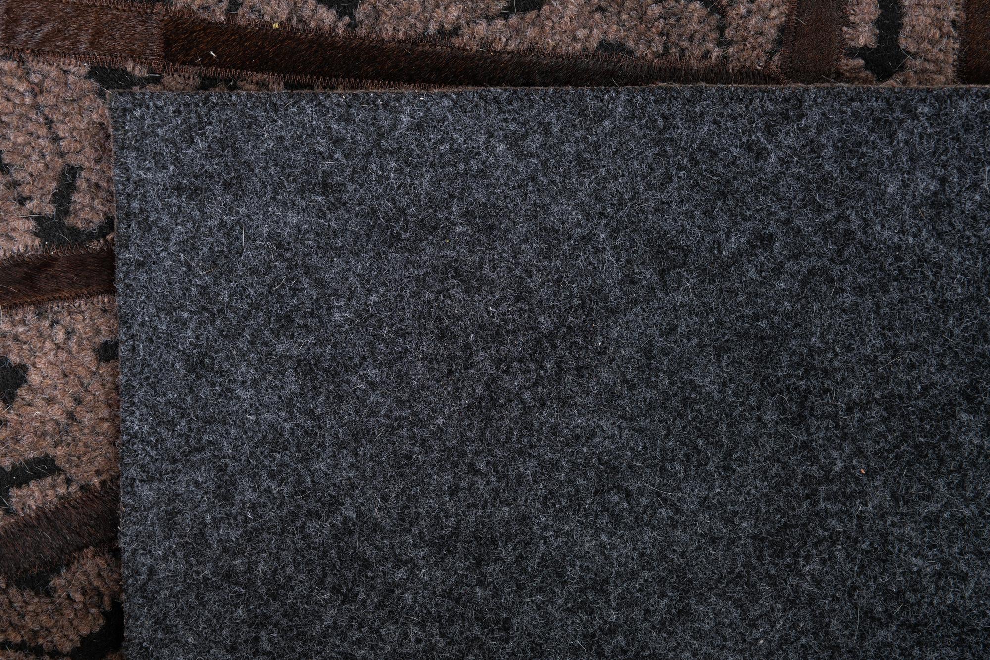 5' 2 x 8' Cowhide Leather Rug