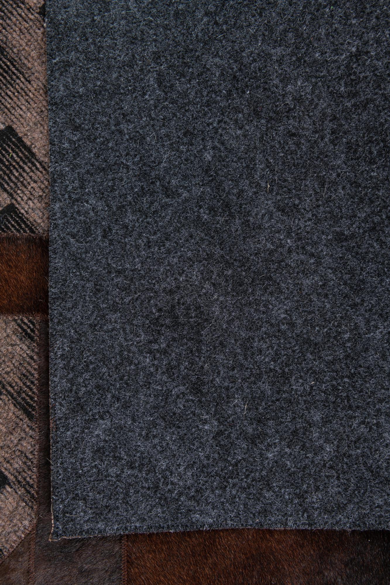 5' 1 x 8' Cowhide Leather Rug