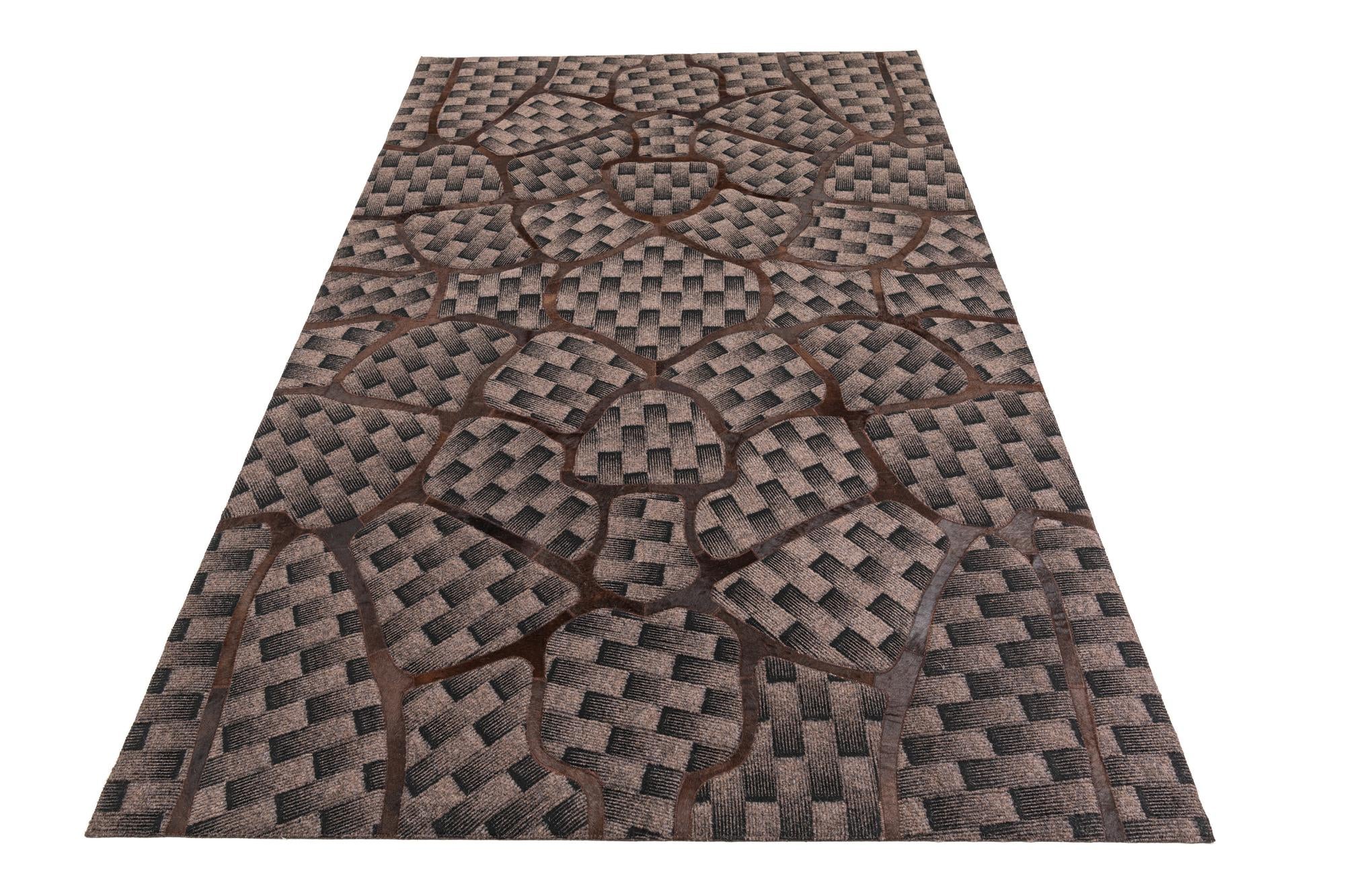 5' 1 x 8' Cowhide Leather Rug