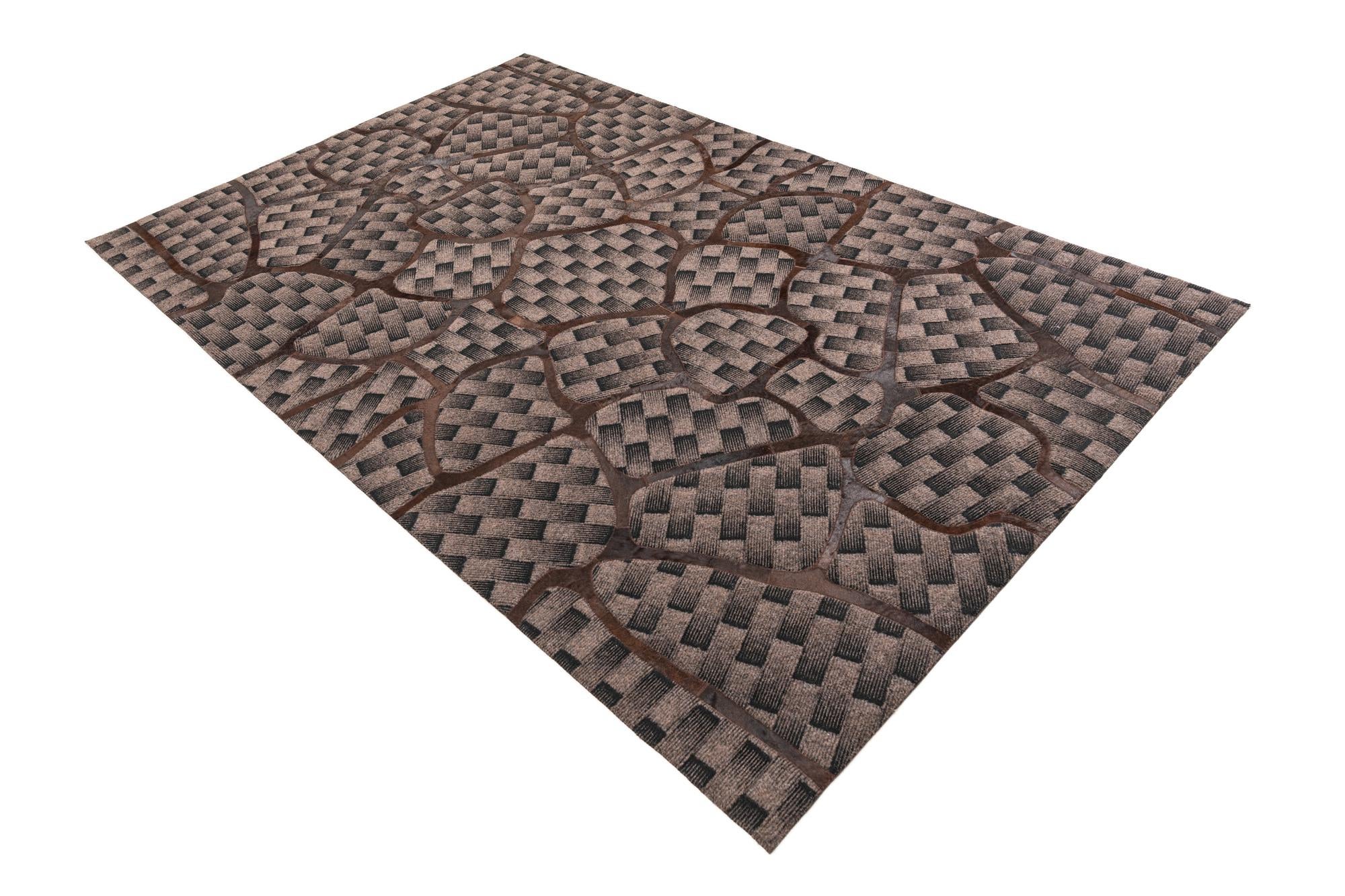 5' 1 x 8' Cowhide Leather Rug