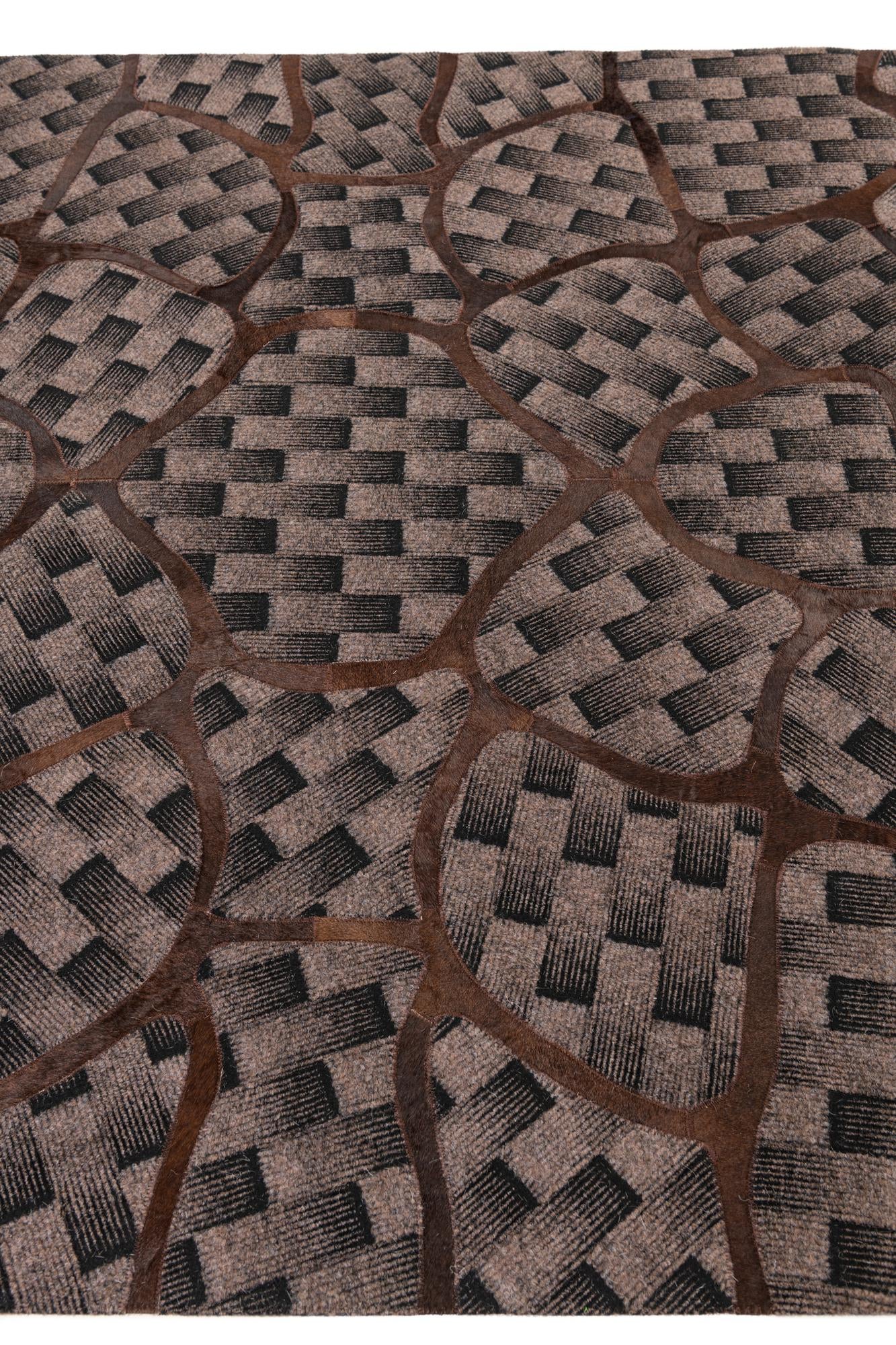 5' 1 x 8' Cowhide Leather Rug
