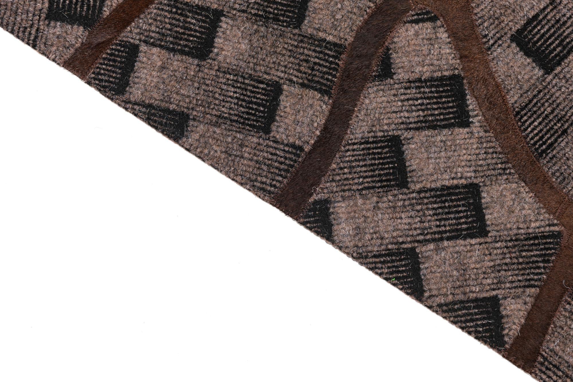 5' 1 x 8' Cowhide Leather Rug