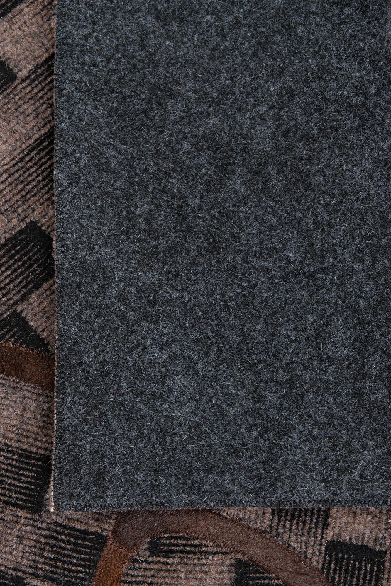 5' 1 x 8' Cowhide Leather Rug