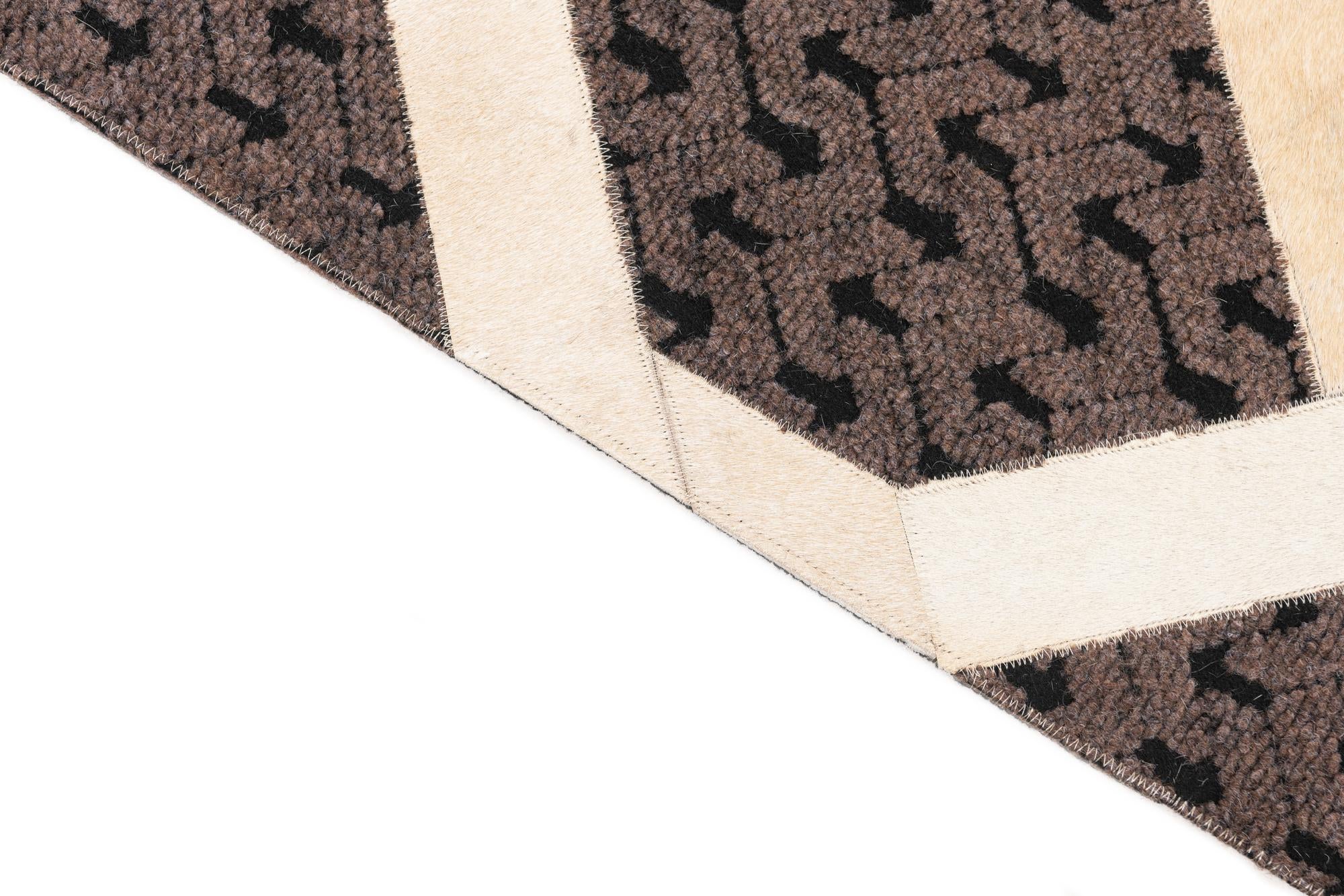 5' 2 x 7' 9 Cowhide Leather Rug