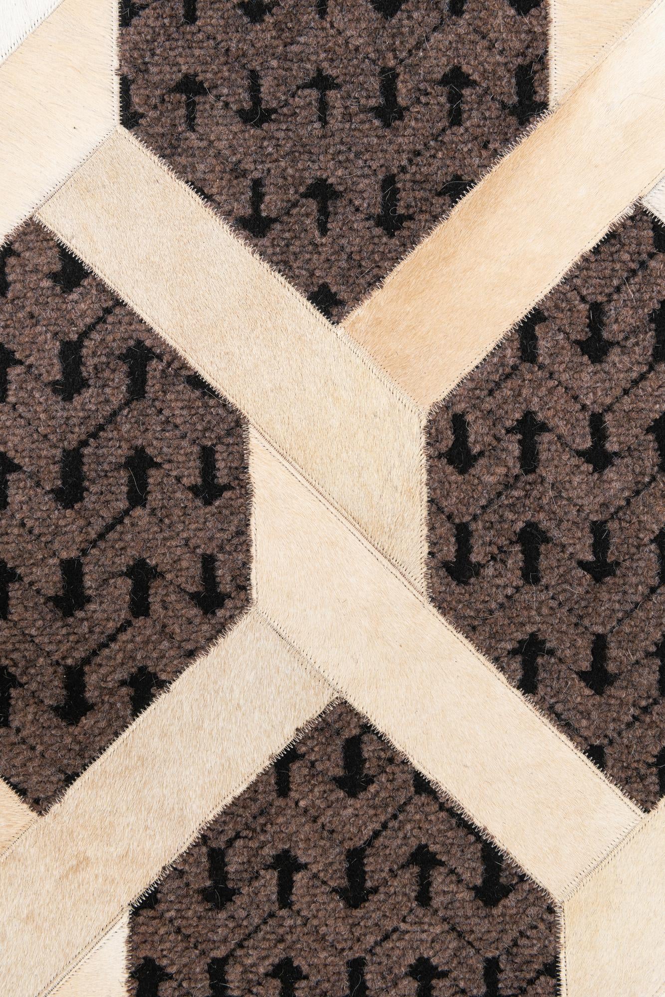 5' 2 x 7' 9 Cowhide Leather Rug