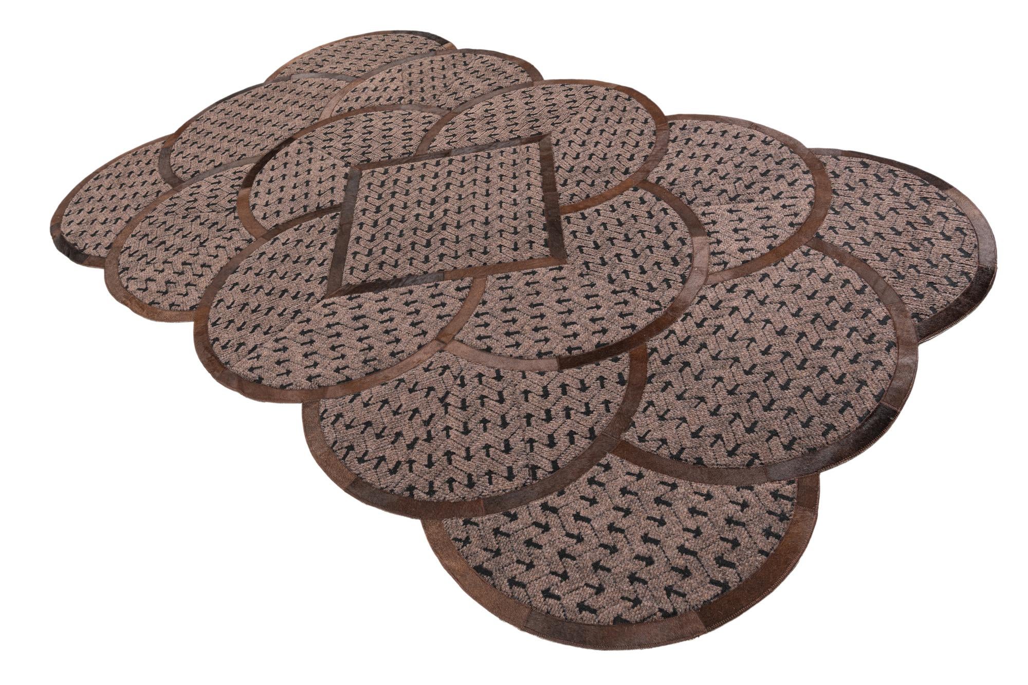 5' x 8' Cowhide Leather Rug