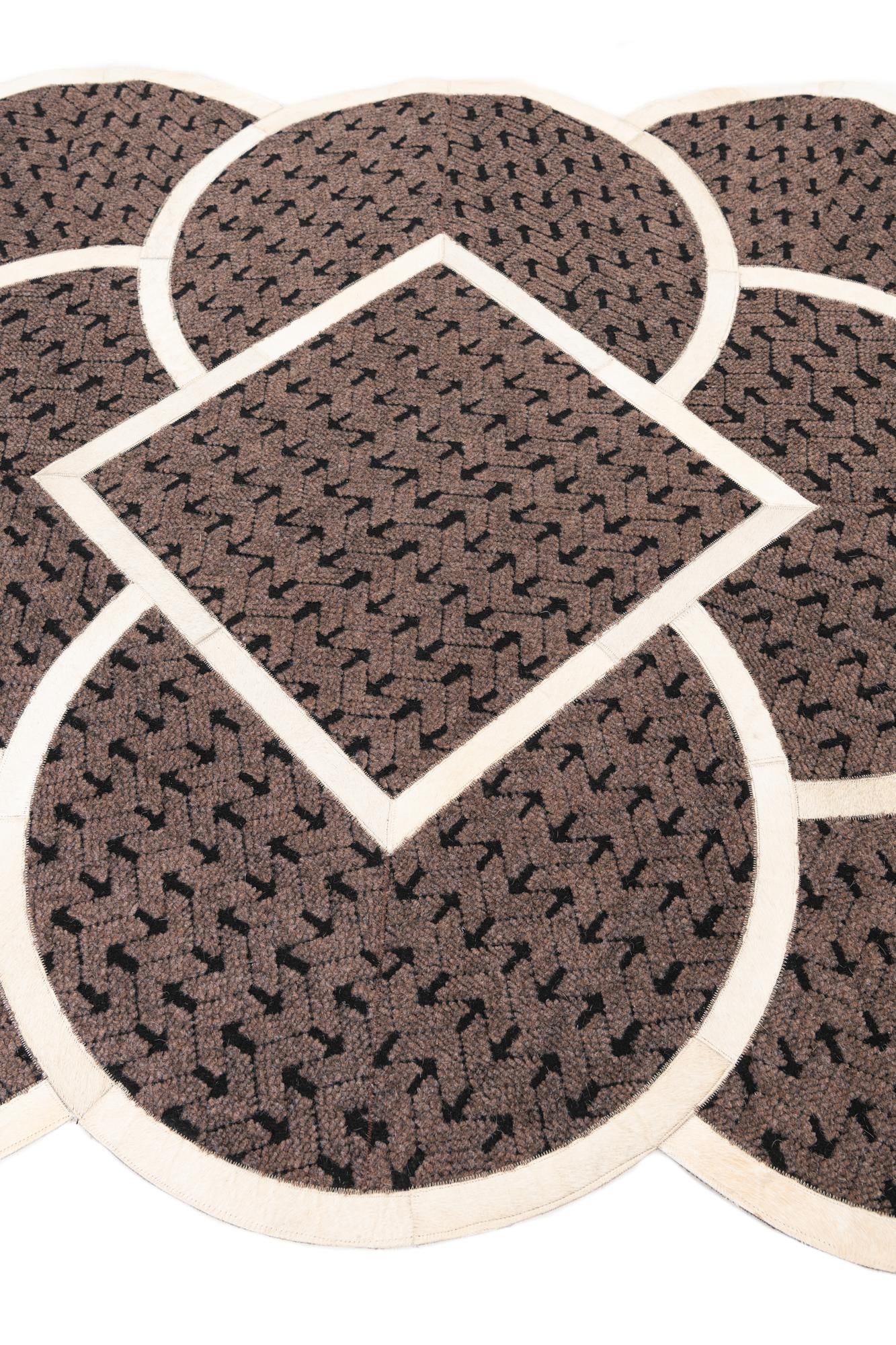 5' x 8' Cowhide Leather Rug