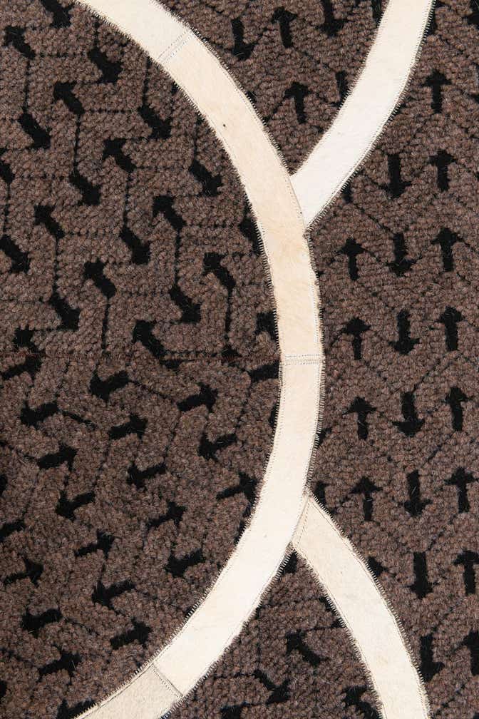 5' x 8' Cowhide Leather Rug