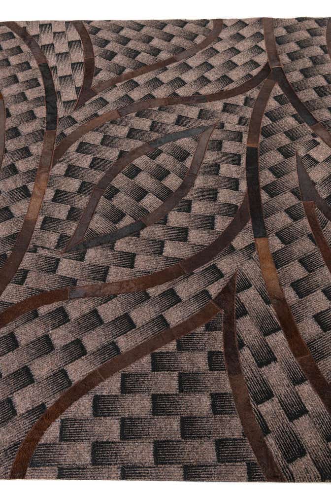 5' x 8' Cowhide Leather Rug