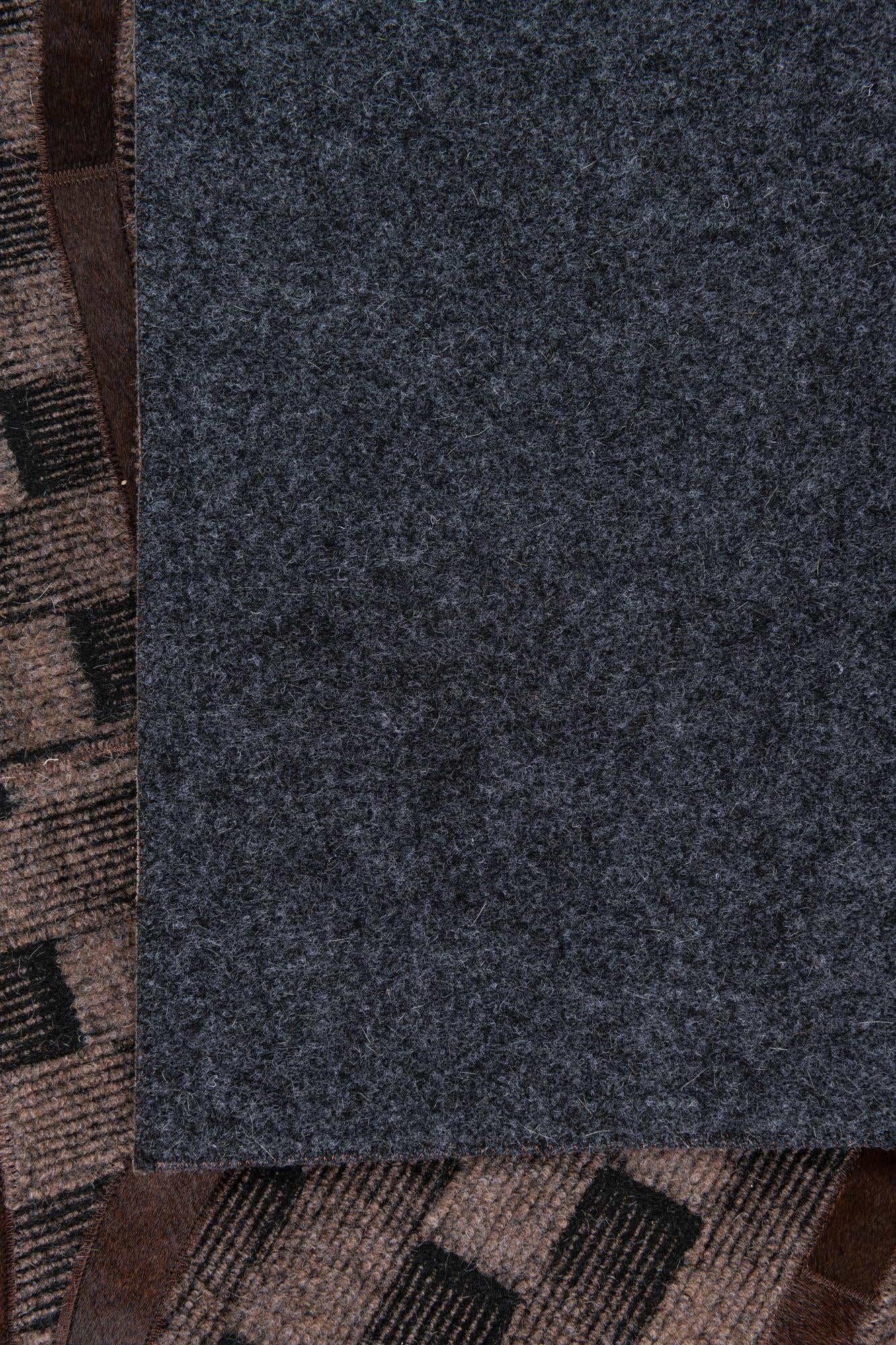 5' x 8' Cowhide Leather Rug