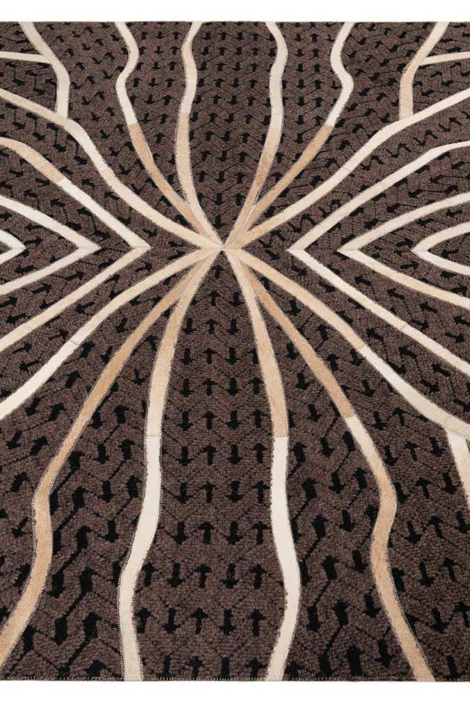 5' 2 x 8' Cowhide Leather Rug