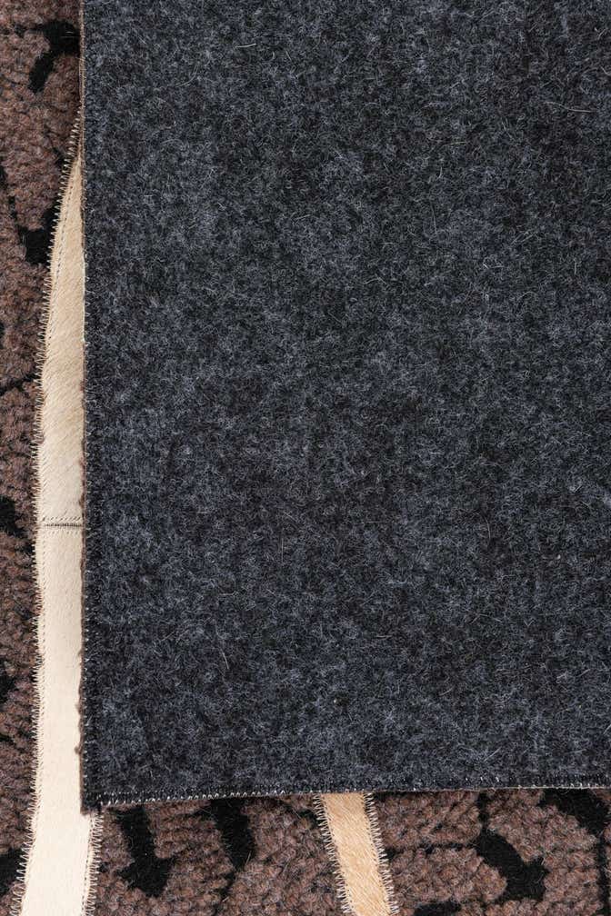 5' 2 x 8' Cowhide Leather Rug