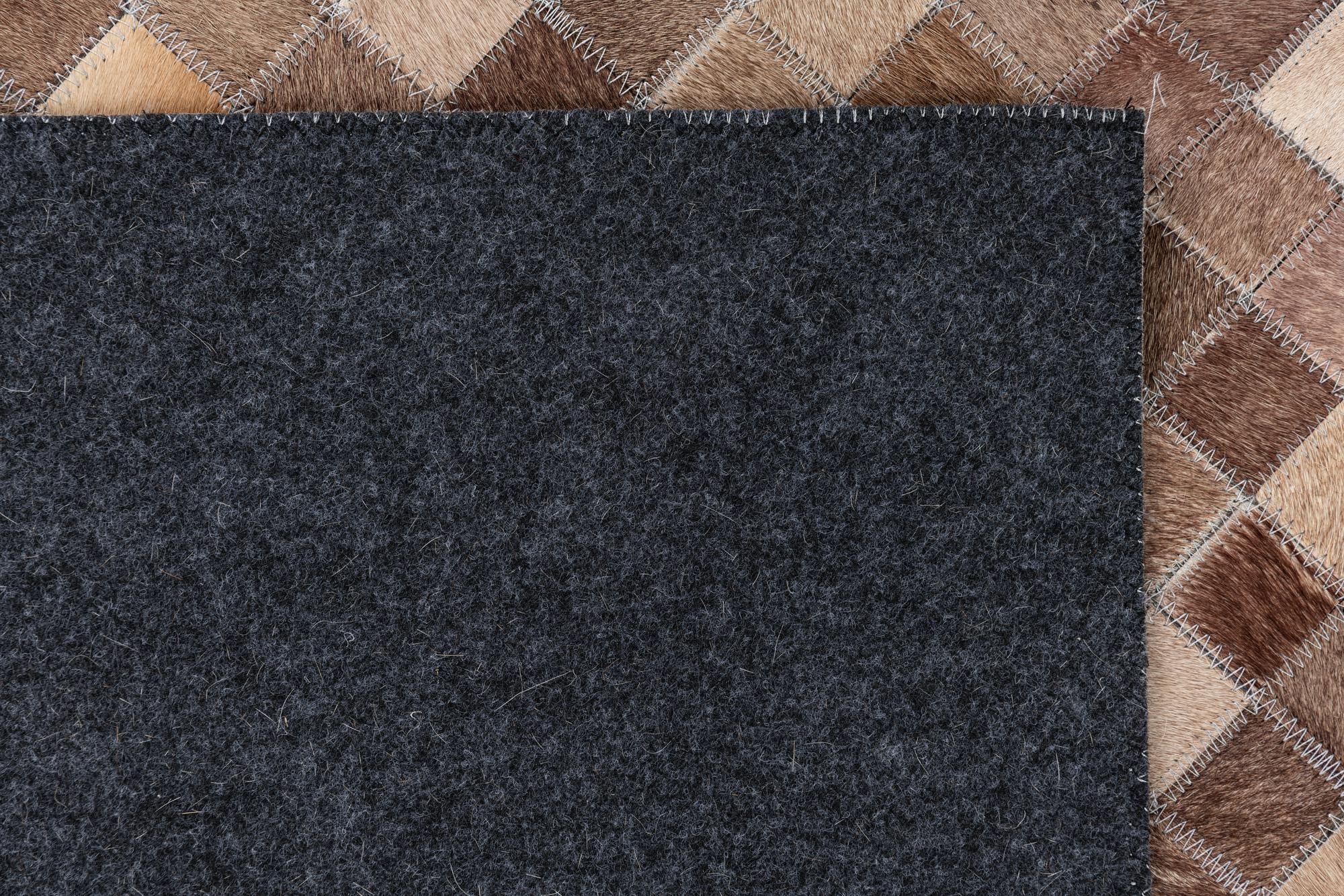 5' x 8' Cowhide Leather Rug