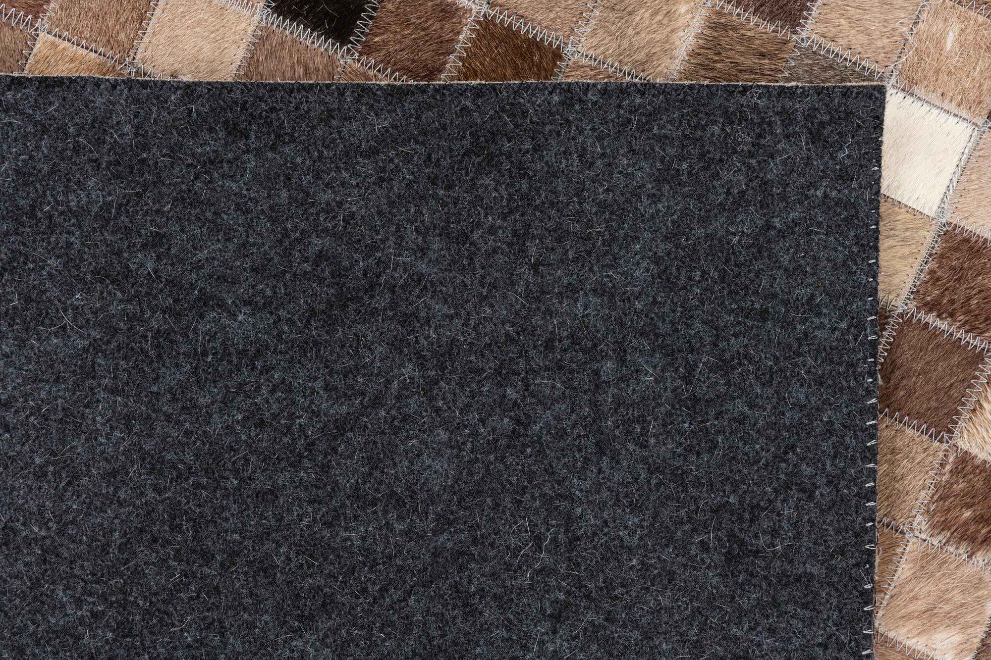 5' x 8' Cowhide Leather Rug