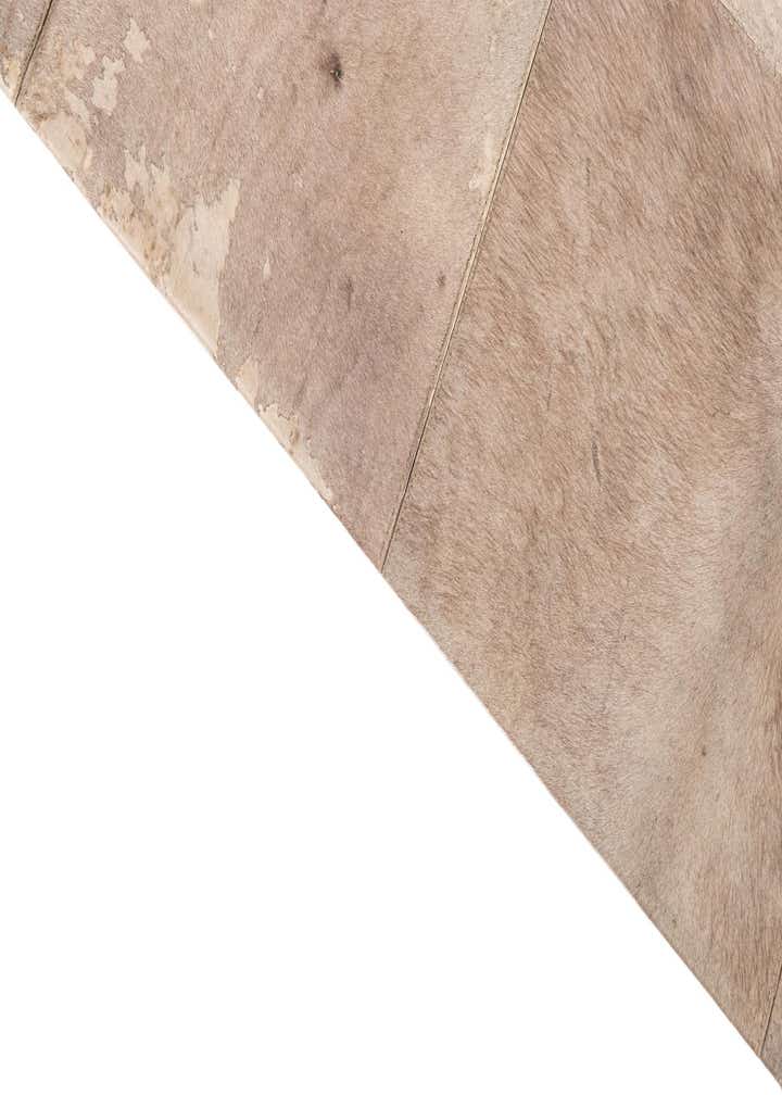 5' x 7' 10 Cowhide Leather Rug