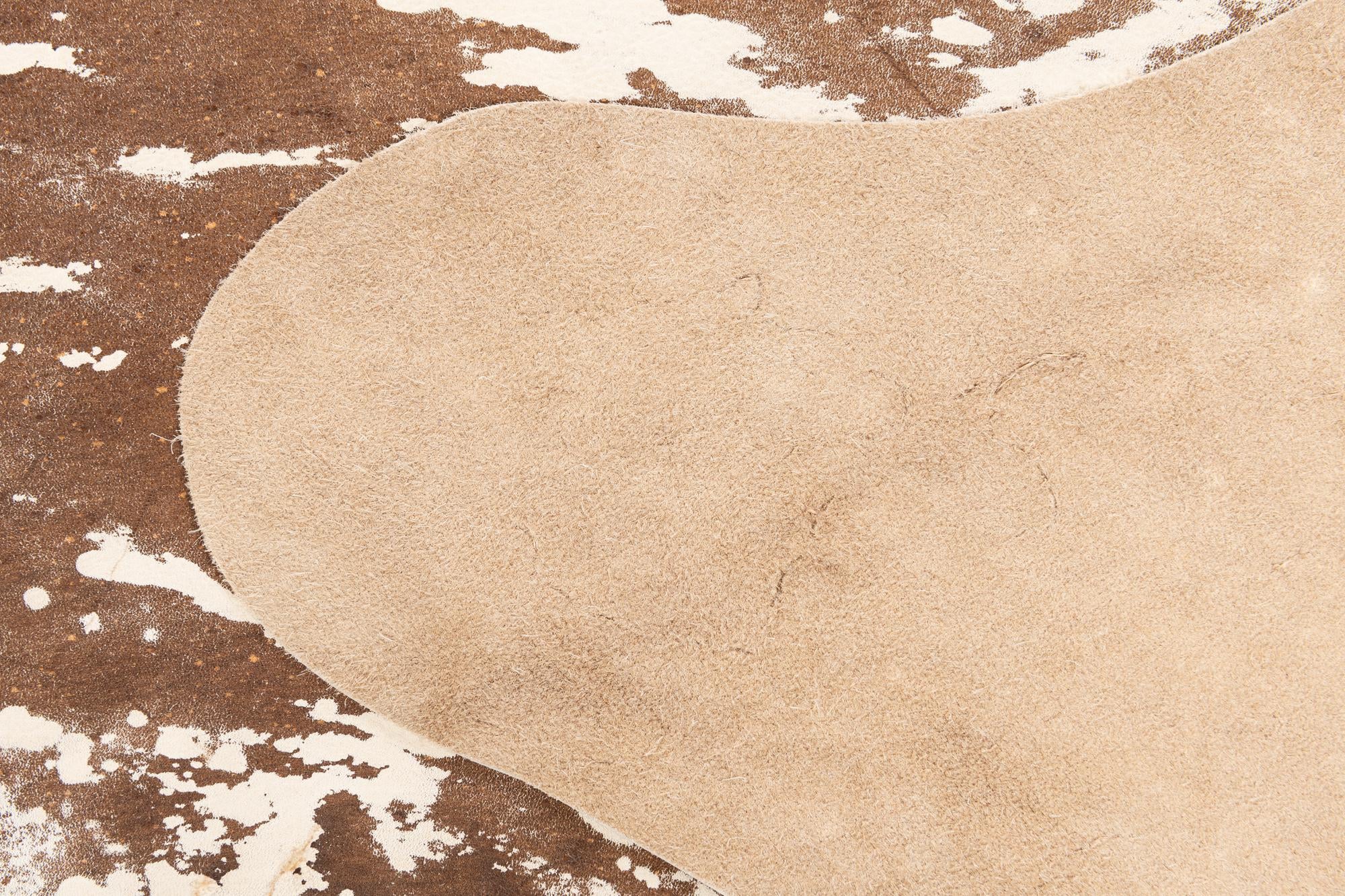 6' 7 x 7' 7 Cowhide Leather Rug