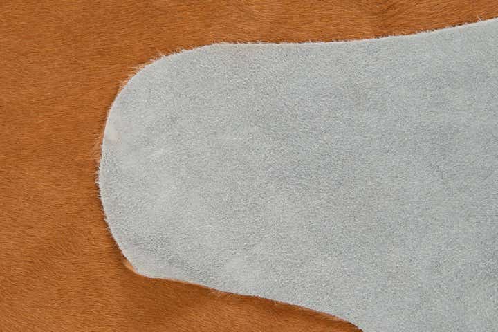 5' 5 x 6' 5 Cowhide Leather Rug