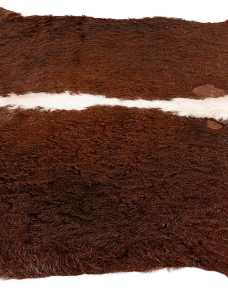 Detail image of 4' 11 x 6' Cowhide Leather Rug