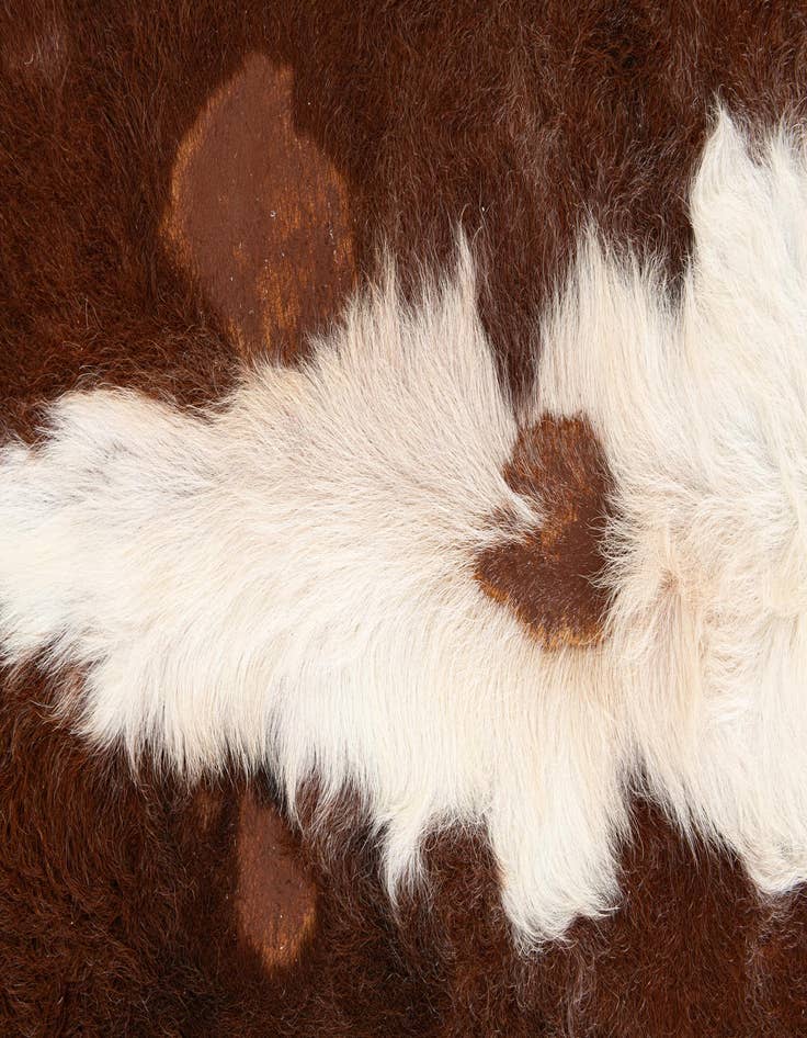 Detail image of 4' 11 x 6' Cowhide Leather Rug