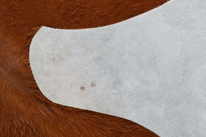 5' x 5' 7 Cowhide Leather Rug
