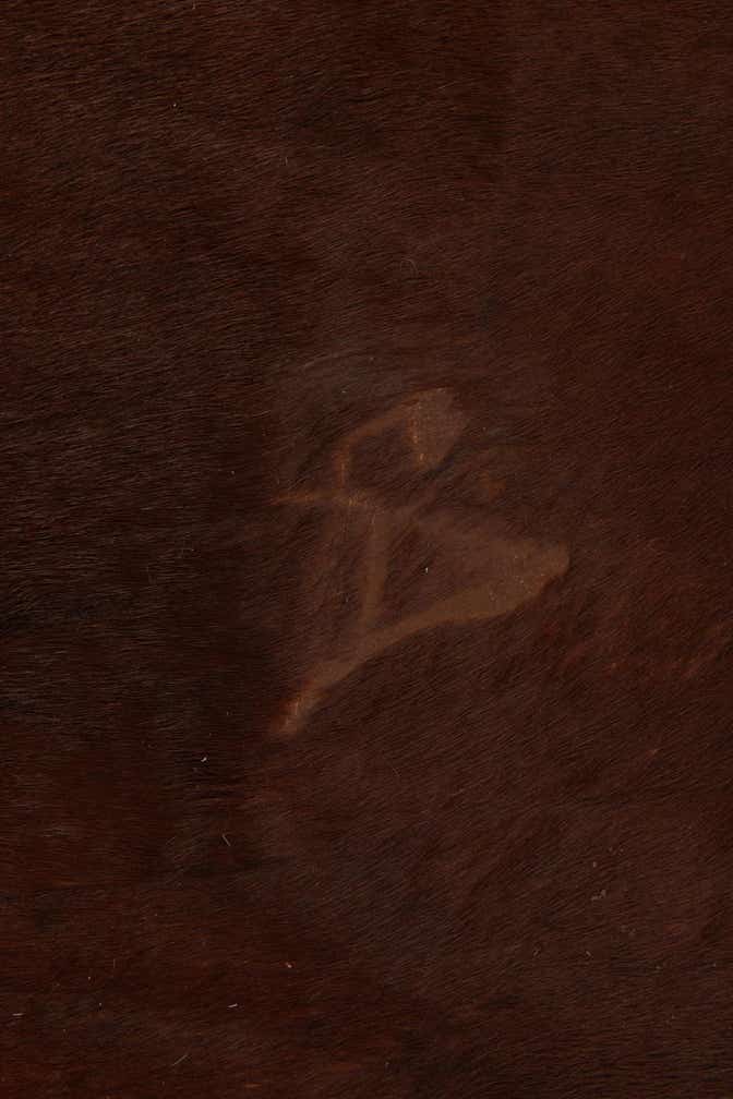 5' 9 x 7' Cowhide Leather Rug