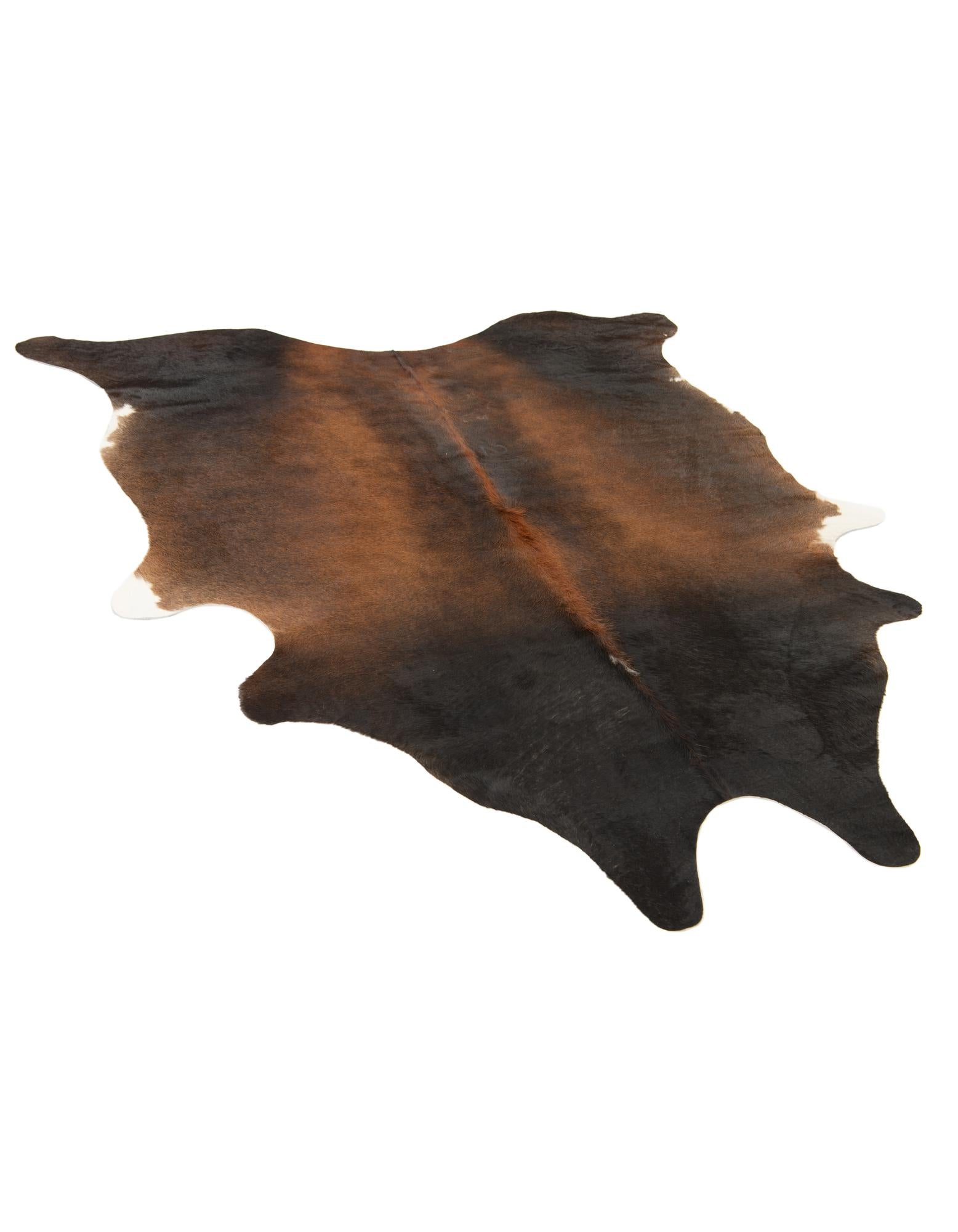 5' 9 x 6' 6 Cowhide Leather Rug