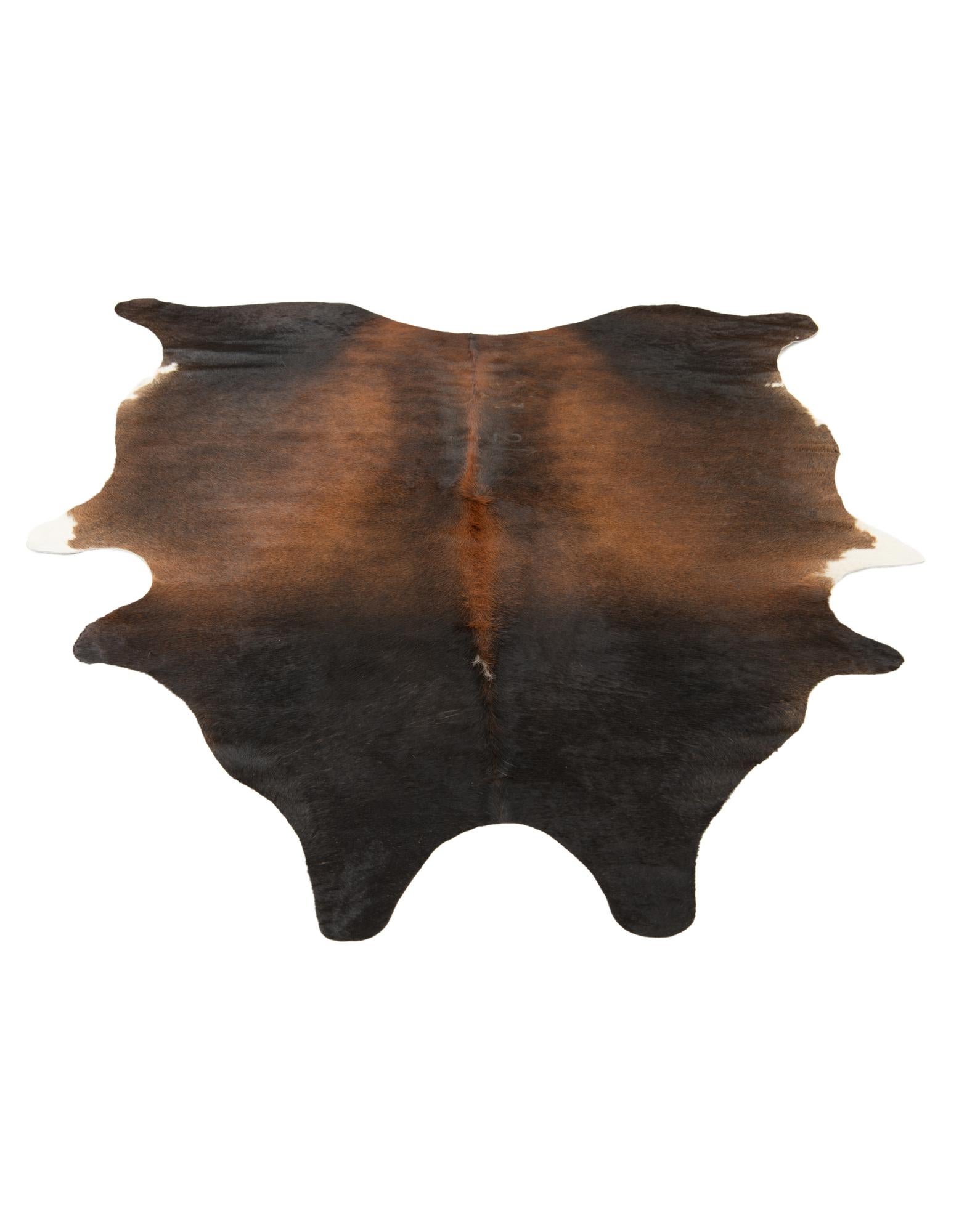 5' 9 x 6' 6 Cowhide Leather Rug