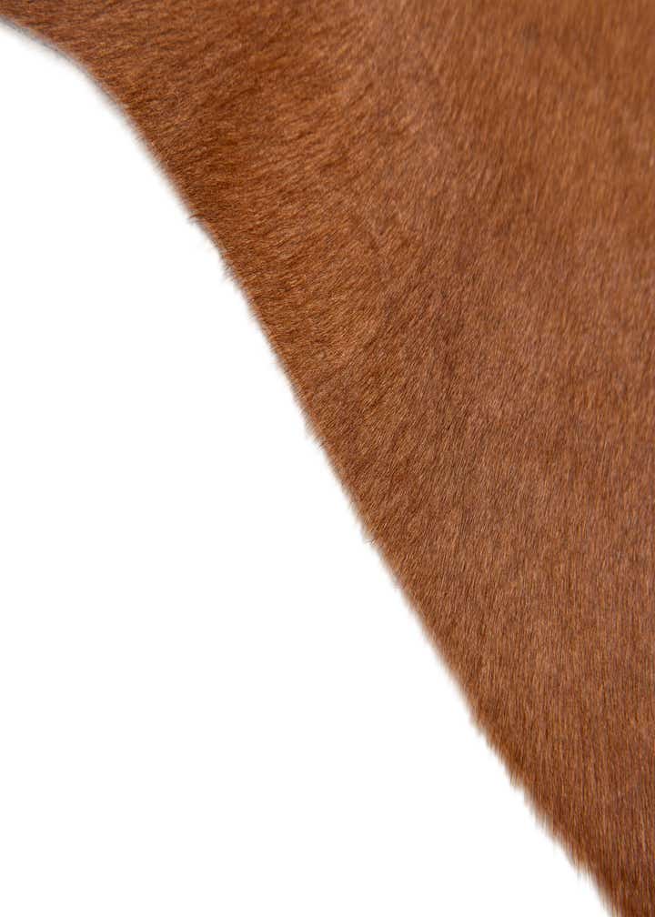 1' 8 x 2' 7 Cowhide Leather Rug