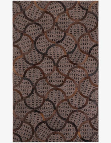 4' 10 x 8' Cowhide Leather Rug