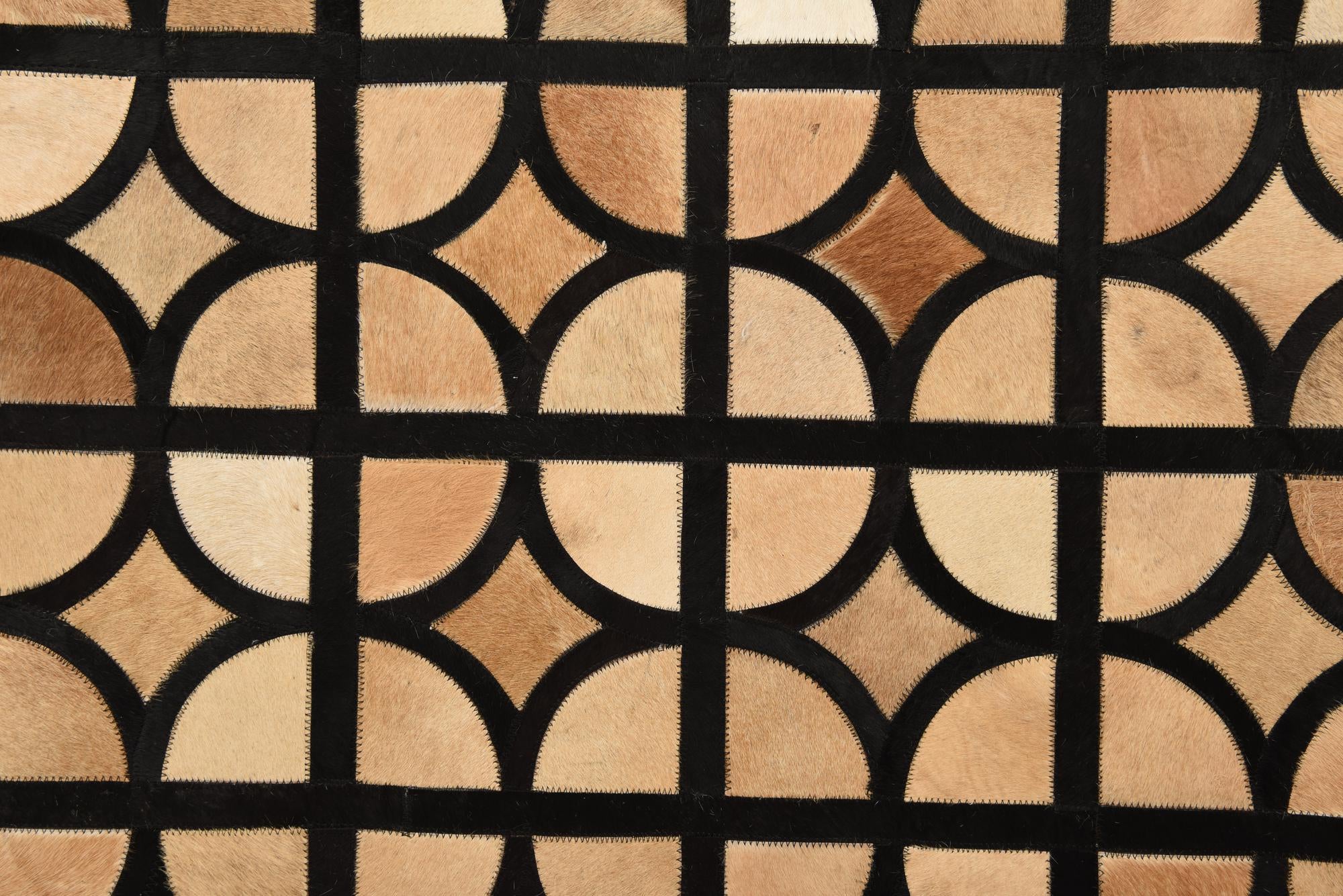 5' x 7' 9 Cowhide Rug