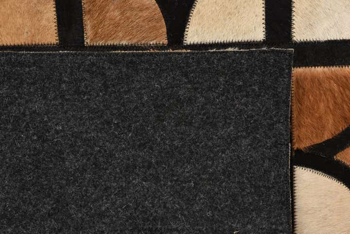5' x 7' 10 Cowhide Rug