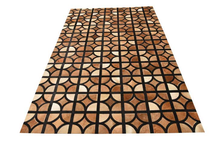 5' x 7' 10 Cowhide Rug