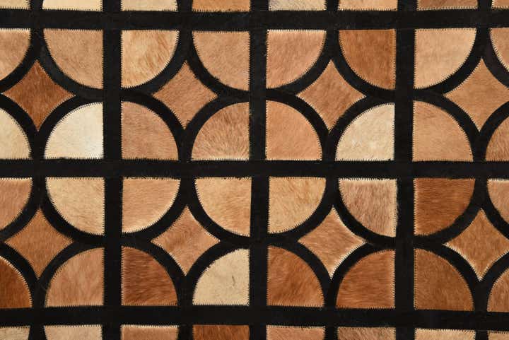 5' x 7' 10 Cowhide Rug