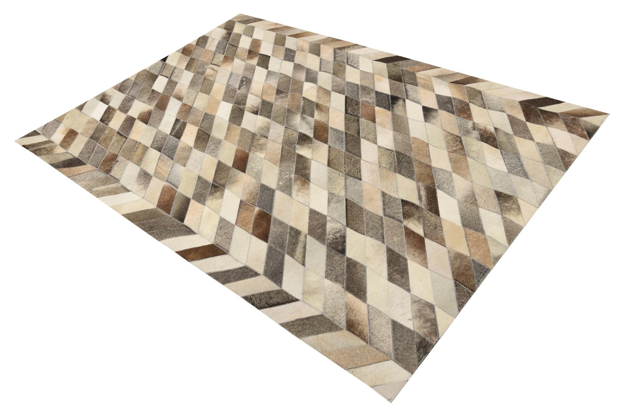 4' 9 x 6' 10 Cowhide Rug