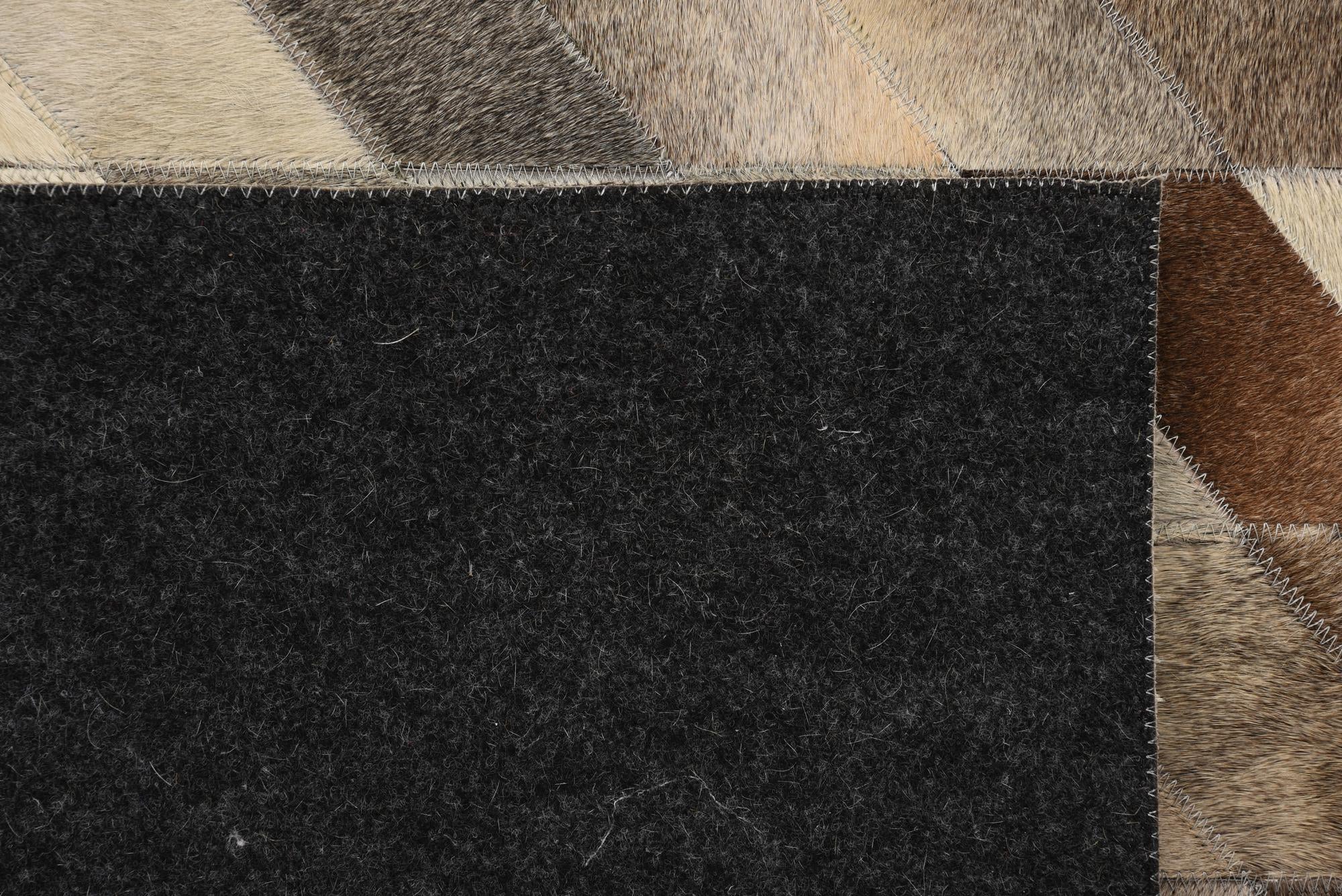 4' 9 x 6' 10 Cowhide Rug