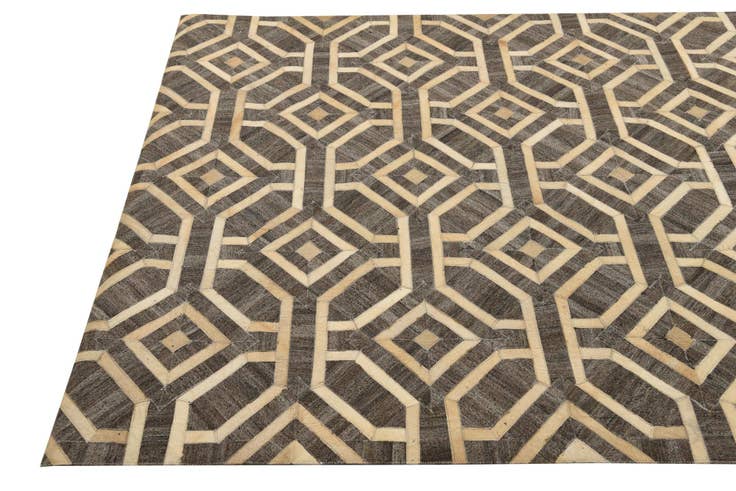 Detail image of 5' x 7' 8 Cowhide Rug